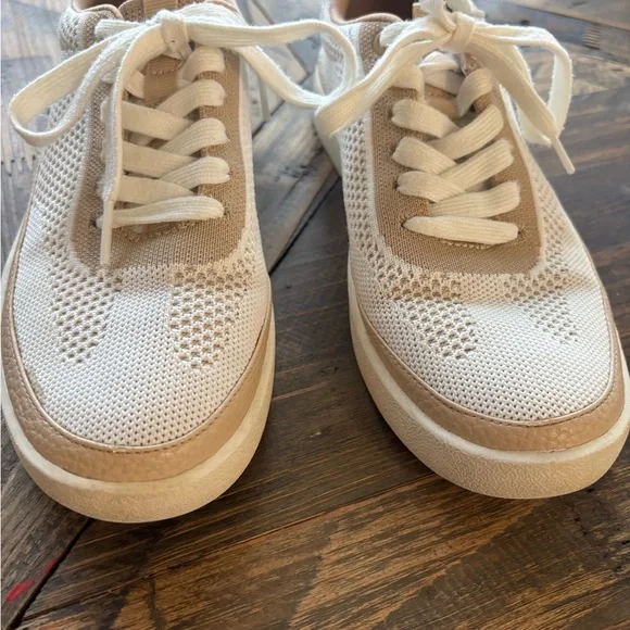Vionic White and Tan Sneakers - Picture 4 of 4